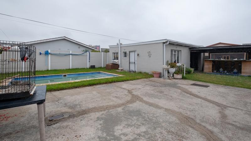4 Bedroom Property for Sale in Vasco Estate Western Cape